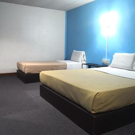 Hotel Seri Kota Satu Kota Tinggi Esterno foto