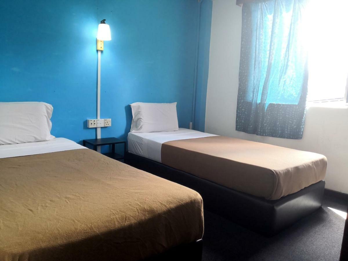 Hotel Seri Kota Satu Kota Tinggi Esterno foto
