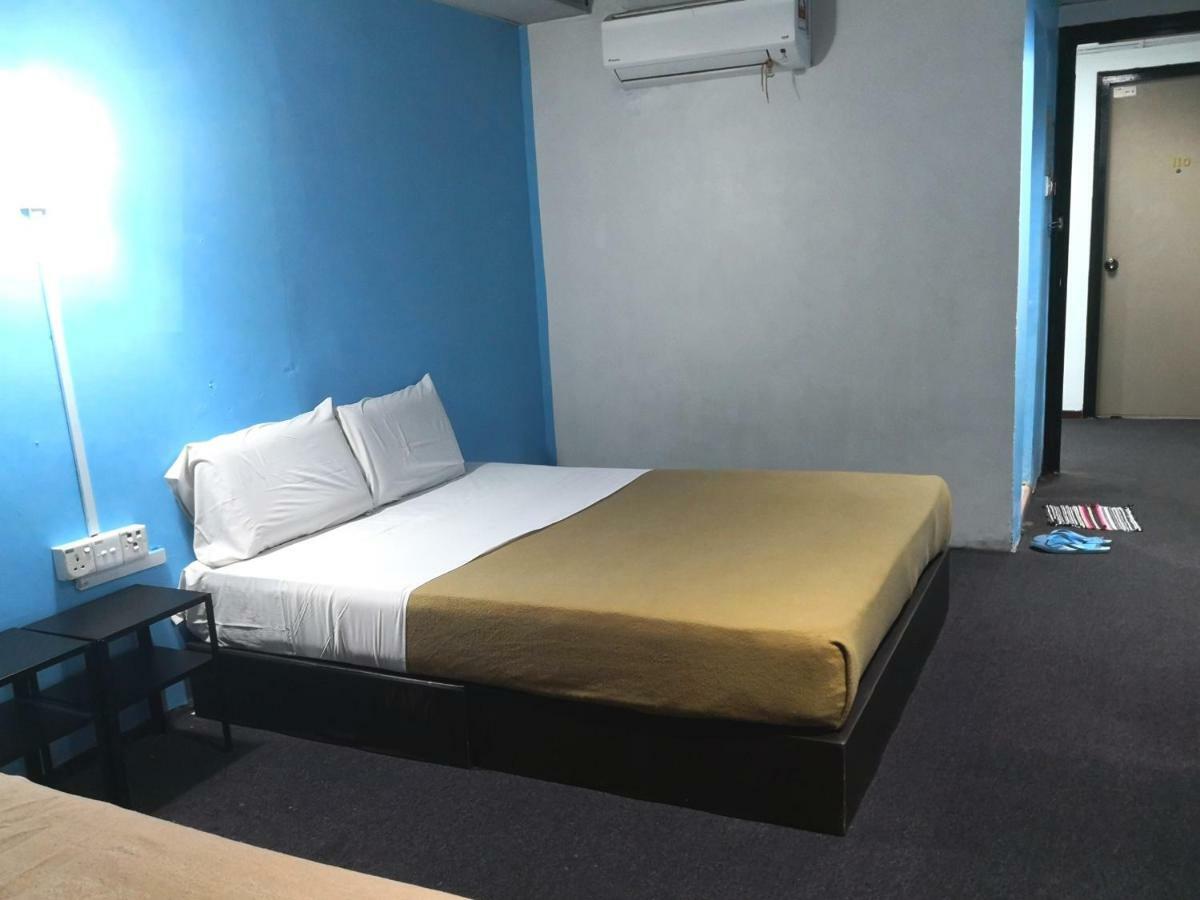 Hotel Seri Kota Satu Kota Tinggi Esterno foto